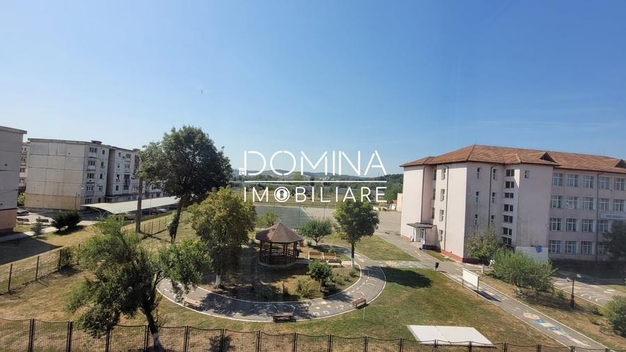 Vânzare apartament 3 camere complet renovat, Aleea Școlii, Rovinari - 10