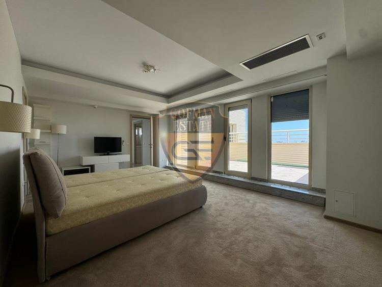 Apartament cu 3 camere decomandat, mobilat în Tomis II