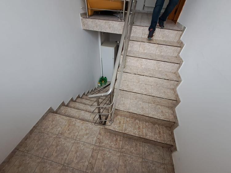Duplex cu 5 camere cu Teren 200 Mp în Brâncoveanu