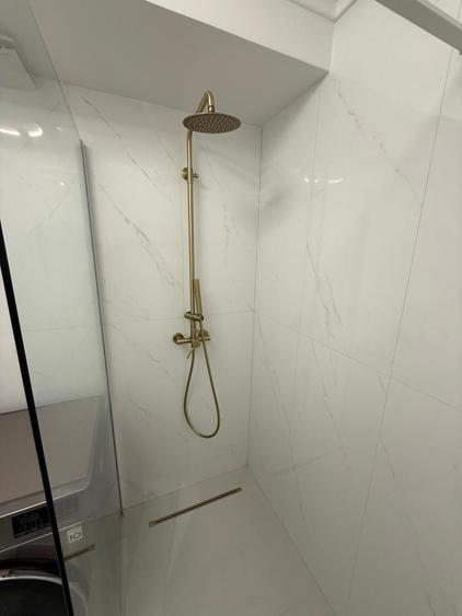 Apartament cu 3 camere, mobilat în Iancu Nicolae
