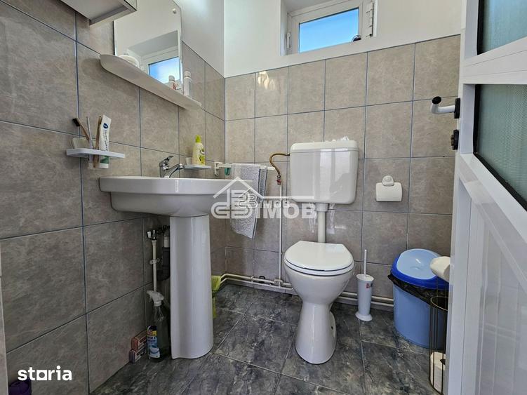 Casă cu 4 camere cu Teren 820 Mp în Buciumeni