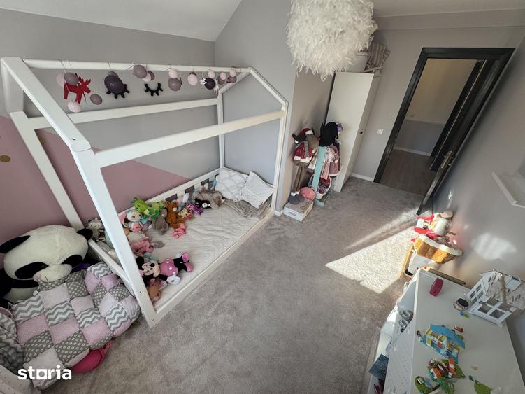 Casă cu 4 camere cu Teren 706 Mp în Ciurea