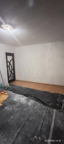 Apartament cu 2 camere nedecomandat în Malu Roșu