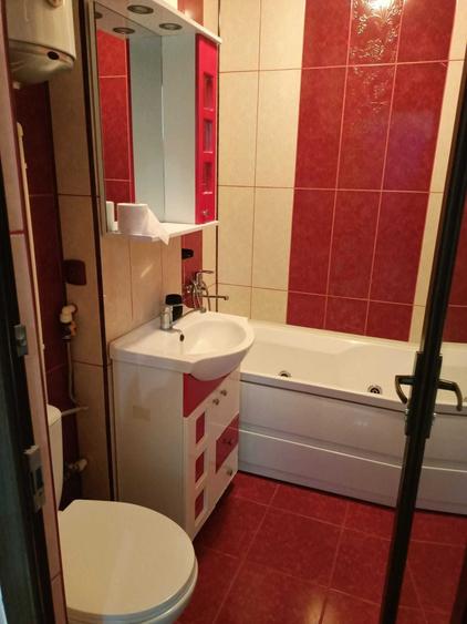 Apartament cu 2 camere semidecomandat în Micro 19