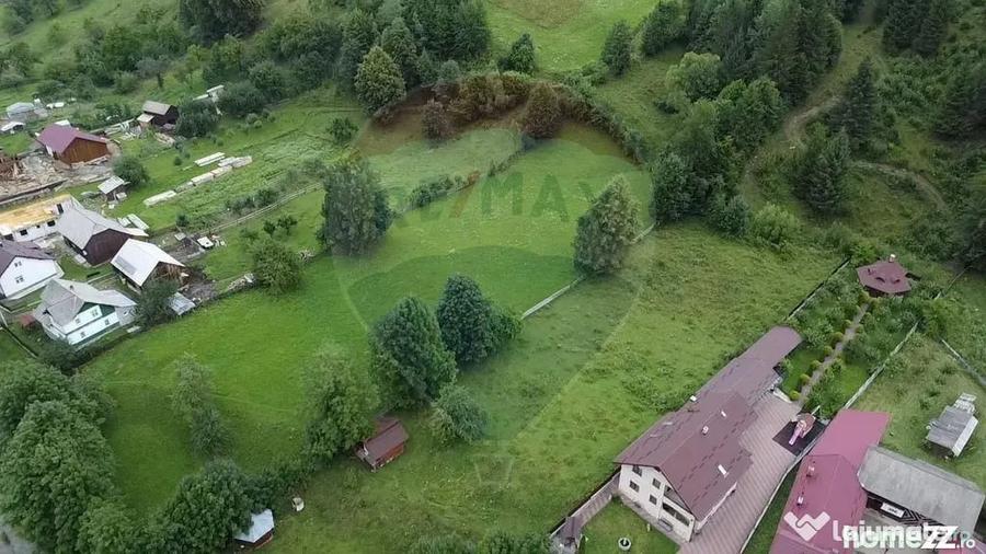 Teren de 33291 mp, în Poiana Micului