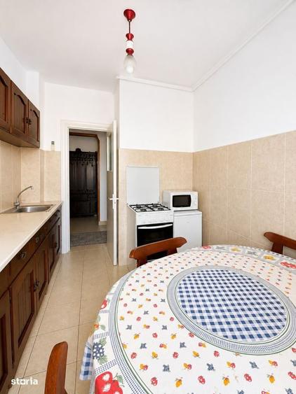 Apartament cu 3 camere decomandat în City Park Mall