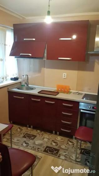 De inchiriat apartament 2 camere - 3