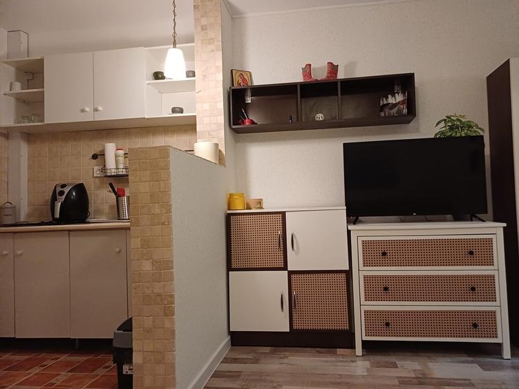 Garsonieră semidecomandată în Central