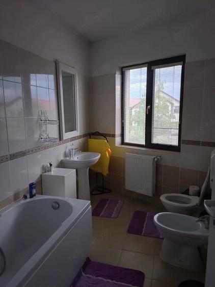 Casă cu 3 camere cu Teren 306 Mp în Central