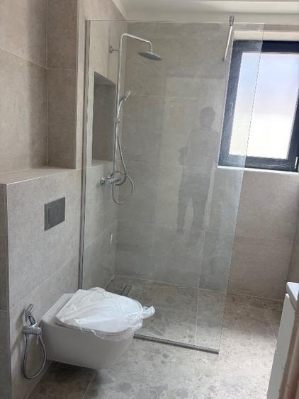 Apartament cu 3 camere decomandat în 13 Septembrie