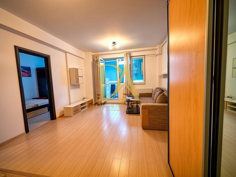 Apartament cu 2 camere semidecomandat în Tineretului