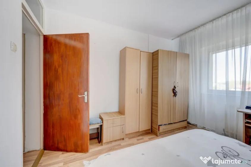Apartament cu 2 camere semidecomandat în Central
