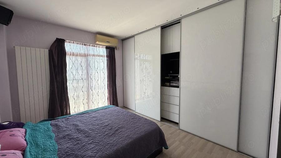 Apartament cu 3 camere decomandat, mobilat în Central
