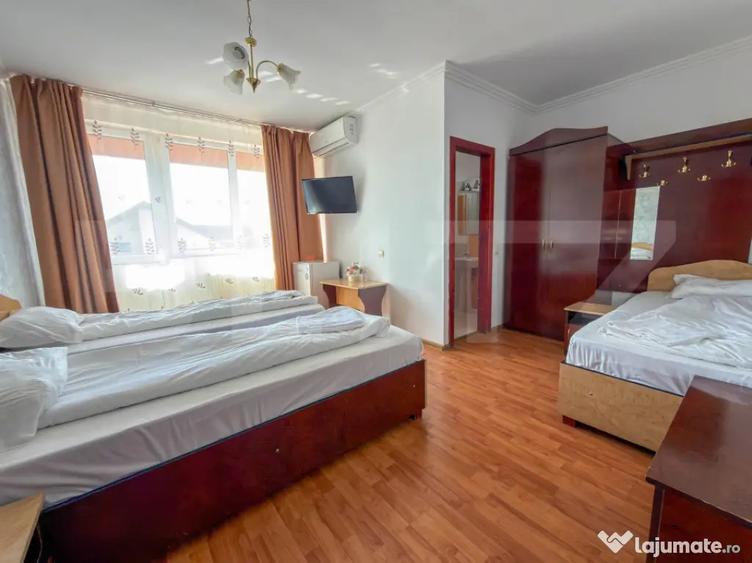 Spațiu comercial, de 1,030 mp, în Sânmartin