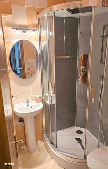 Apartament cu 4 camere în Central