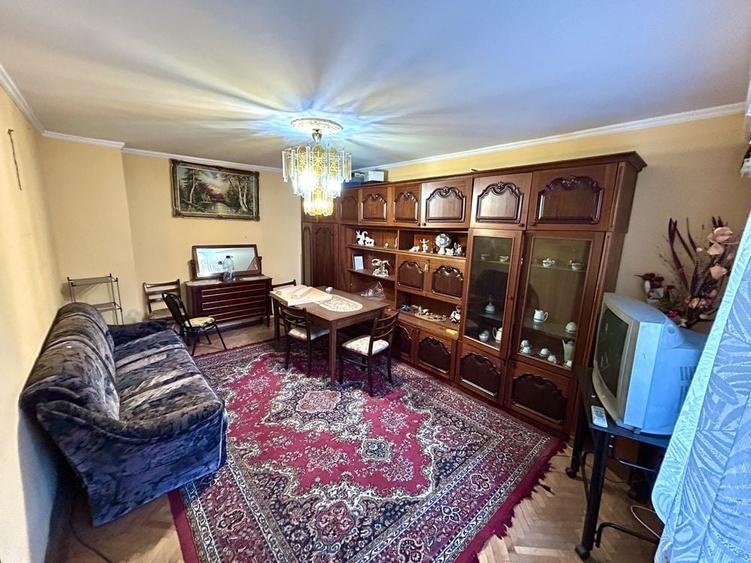 2 camere Teilor , Decomandat / Centrala, Amplasament DEOSEBIT - 4