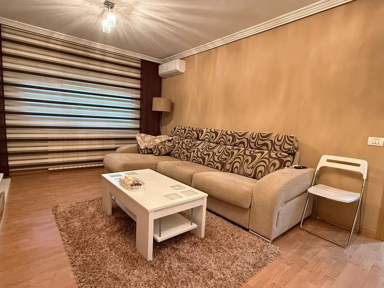 Apartament cu 2 camere decomandat în Sud