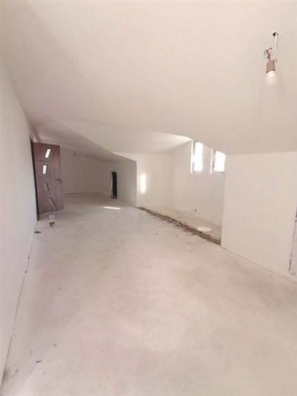Duplex cu 4 camere cu Canalizare în Alexandriei