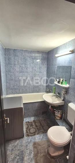 Apartament cu 2 camere decomandat, mobilat în Plopilor