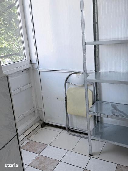 Garsonieră în Vatra Luminoasă