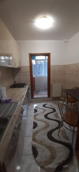 Inchiriez apartament 2 camere Progresul Etaj 2 - Braila- Proprietar - 3