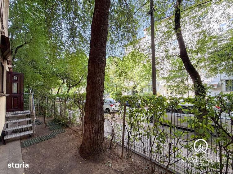 Apartament cu 2 camere decomandat în Nicolina