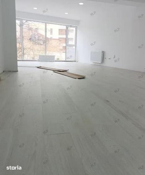 Spațiu comercial, de 100 mp, în Ștefan cel Mare