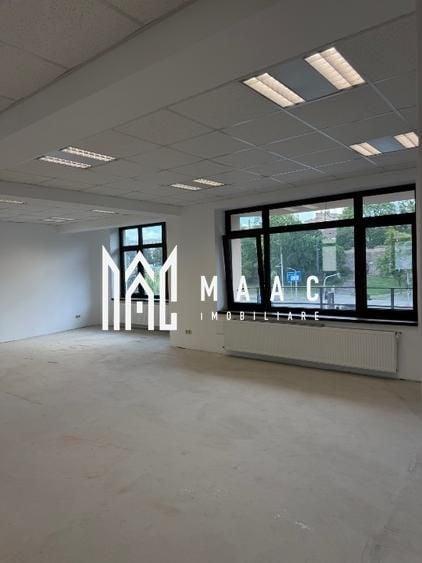 Spațiu comercial, de 90 mp, în Central