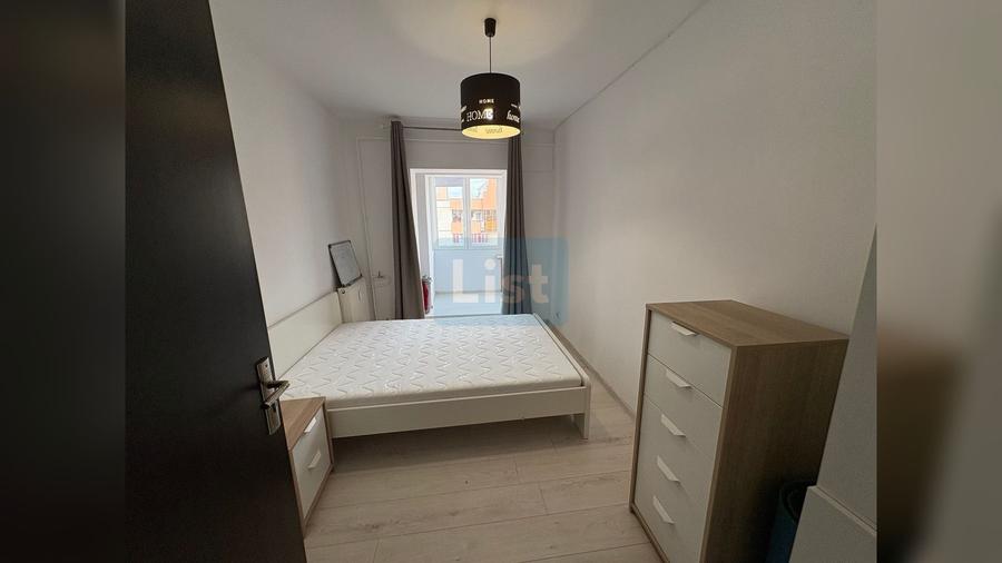 Apartament cu 3 camere decomandat în Zorilor