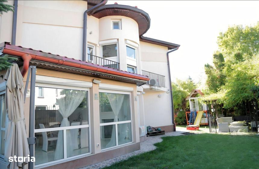 Casă cu 5 camere cu Teren 350 Mp în Central