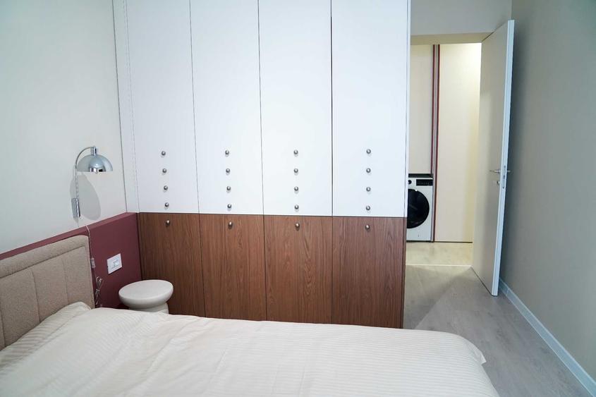 Apartament cu 2 camere decomandat în Splaiul Independenței