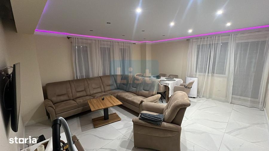 Casă cu 4 camere cu Teren 460 Mp în Dezmir