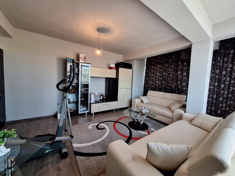 Apartament cu 2 camere decomandat, mobilat în Florești — fotografia 2