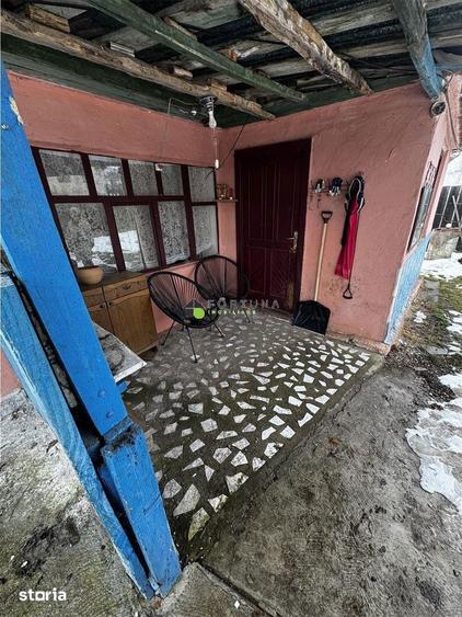 Casă cu 3 camere cu Teren 1000 Mp în Central