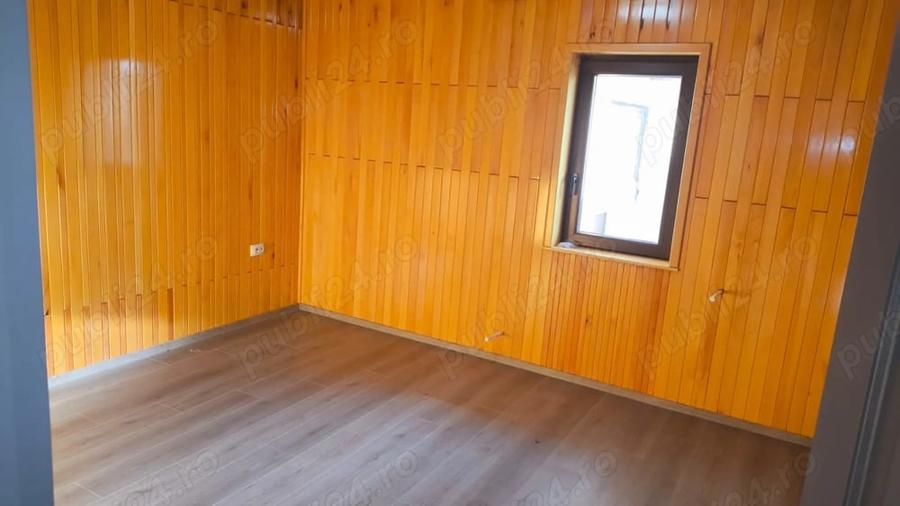 Casă cu Teren 15136 Mp în Central