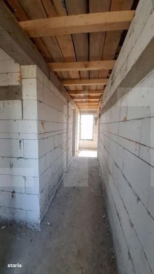 Casă cu 4 camere cu Teren 519 Mp în Piatra