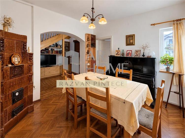 Duplex cu 5 camere cu Canalizare în Republicii