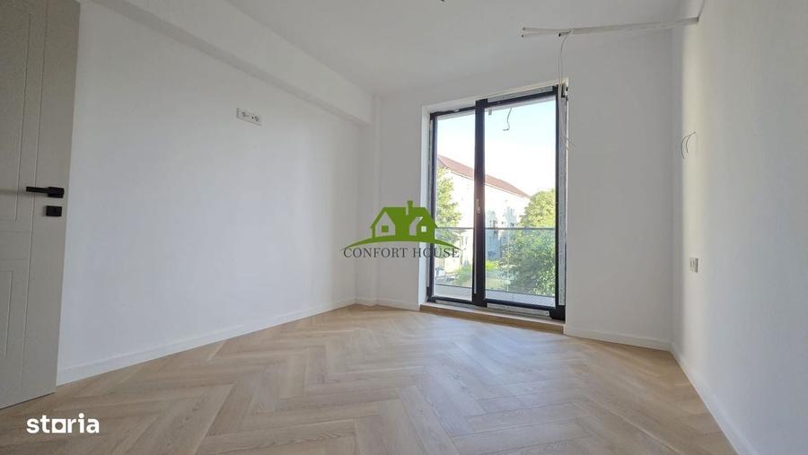 Apartament cu 3 camere decomandat în Traian
