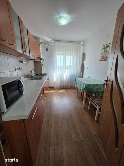 Apartament cu 3 camere decomandate, Targu Ocna - 3