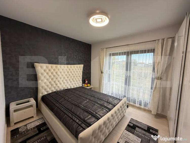 Casă cu 5 camere cu Teren 3500 Mp în Viile Satu Mare