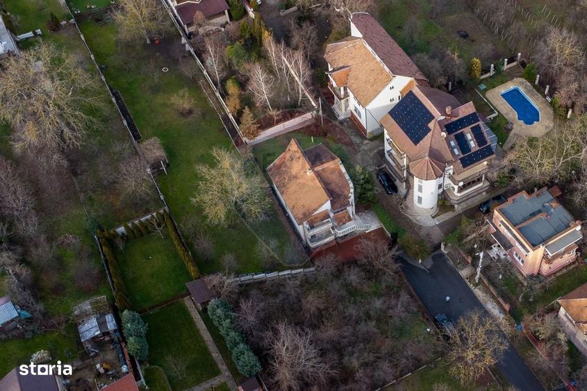 Casă cu 4 camere cu Teren 404 Mp în Centru Vechi