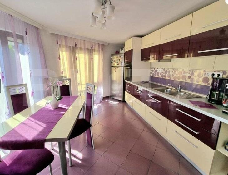 Casă individuală cu 4 camere cu Teren 1146 Mp în Independenței