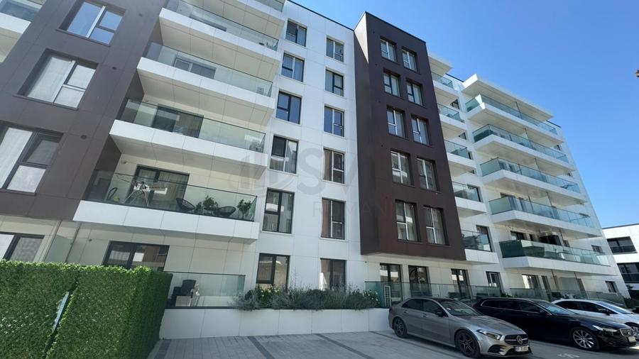 Apartament cu 3 camere semidecomandat, mobilat în Pipera