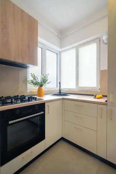 Apartament cu 2 camere decomandat, mobilat în Progresul
