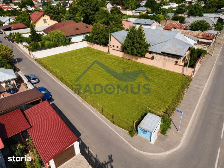 Teren de 1005 mp, în Lupeni