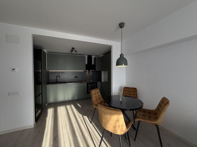 Apartament cu 2 camere decomandat în Ghencea