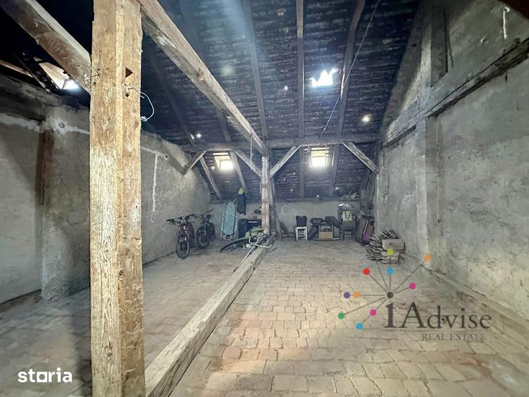 Apartament cu 6 camere în Centrul Istoric