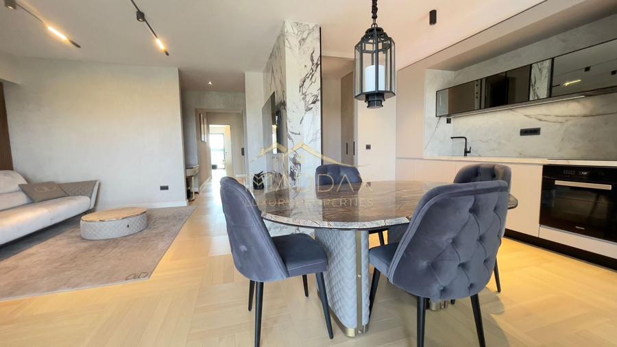 Apartament cu 3 camere decomandat, mobilat în Herăstrău