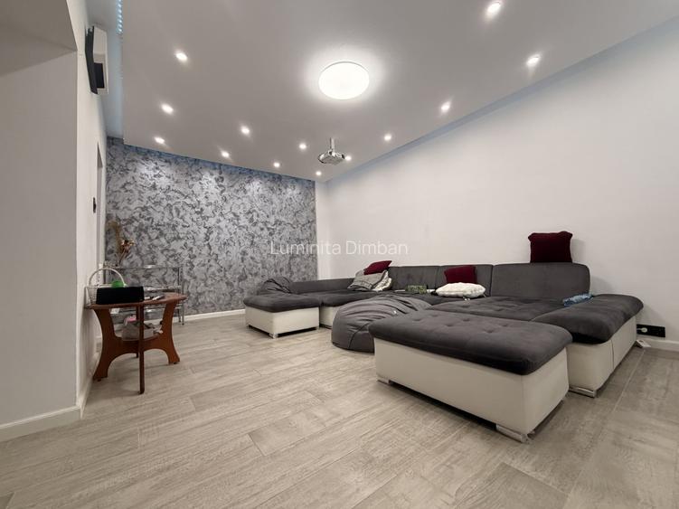Casa individuala 171 mp utili, 411 mp teren, panouri solare -Zona Dambovita