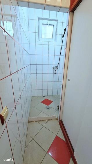 Spațiu comercial, de 72 mp, în Central
